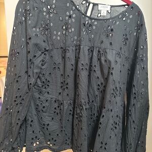 Crew Peplum shirt size M